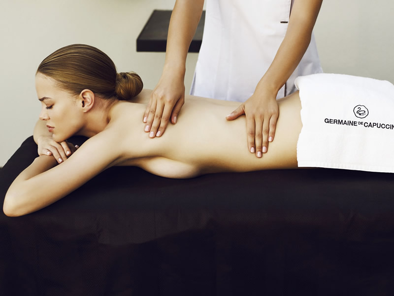 LA HOSTERA CARIL SPA
